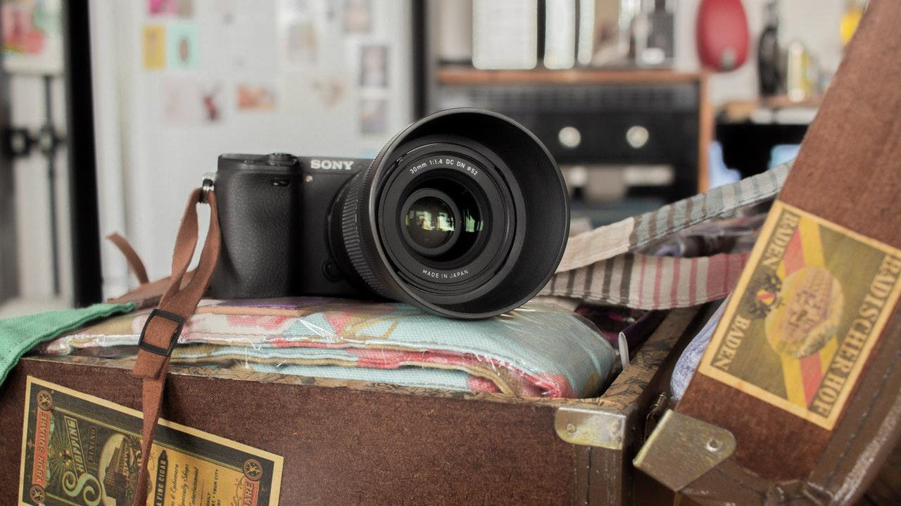 Sony camera by Marcelo Moreira