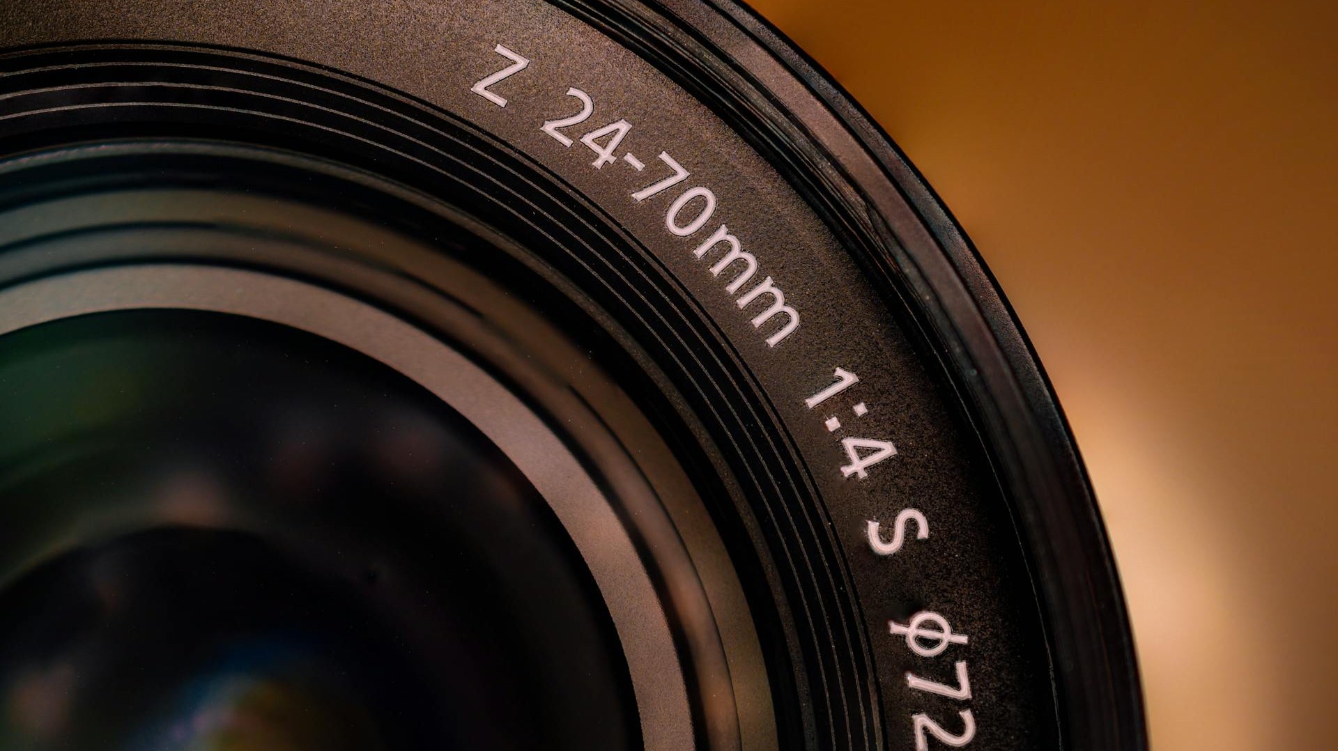 What are the types of Camera Lenses?