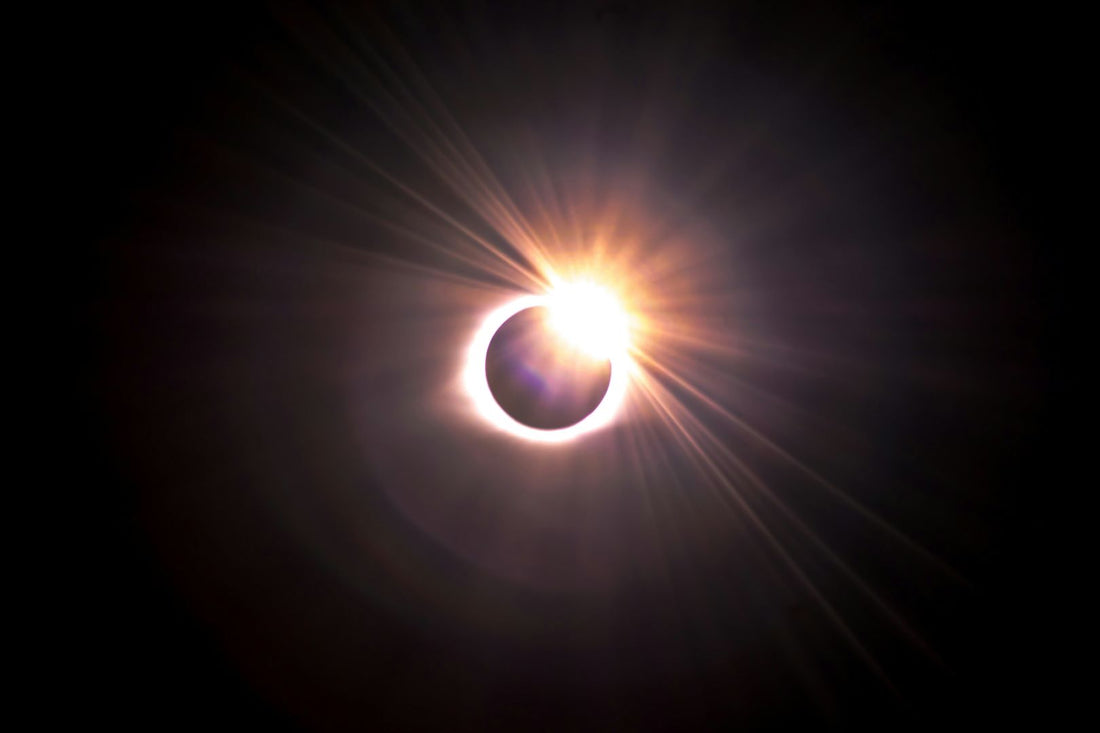How to Shoot A Solar Eclipse | photo by John Dickey