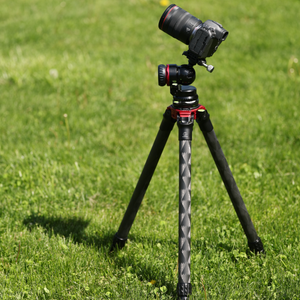 TR344L Carbon Fiber Tripod | 4 sections 71" height