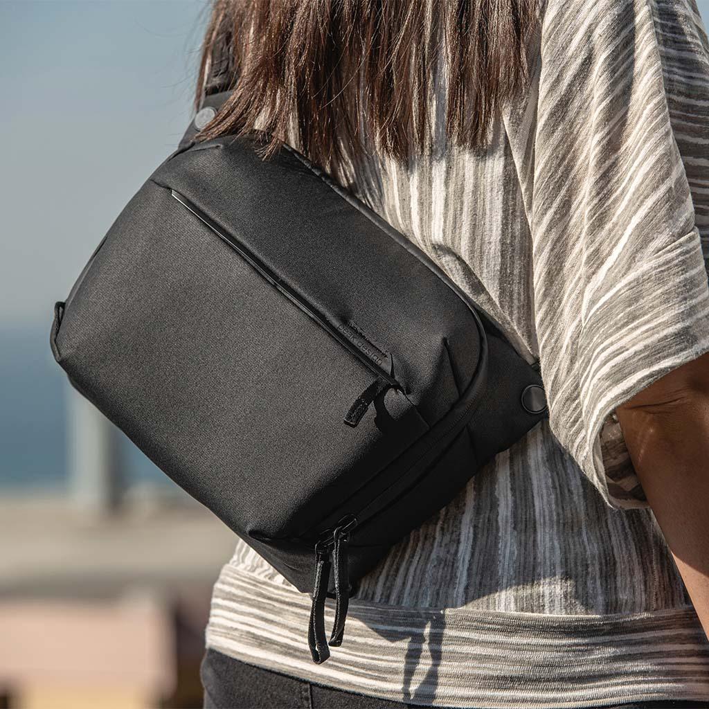 Peak Design 3L Everyday Sling V2 Black ProMediaGear